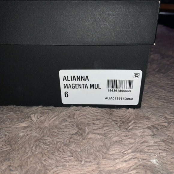 Betsey Johnson Pink Velvet Women's Sandals - Picture 6 of 6